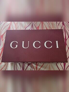 Gucci Burgundy Logo Box With Tissue Paper